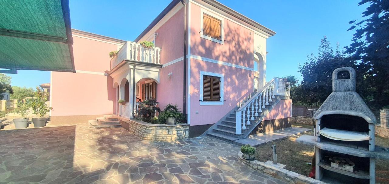 Apartmani Radmila Nova Vas  Luaran gambar