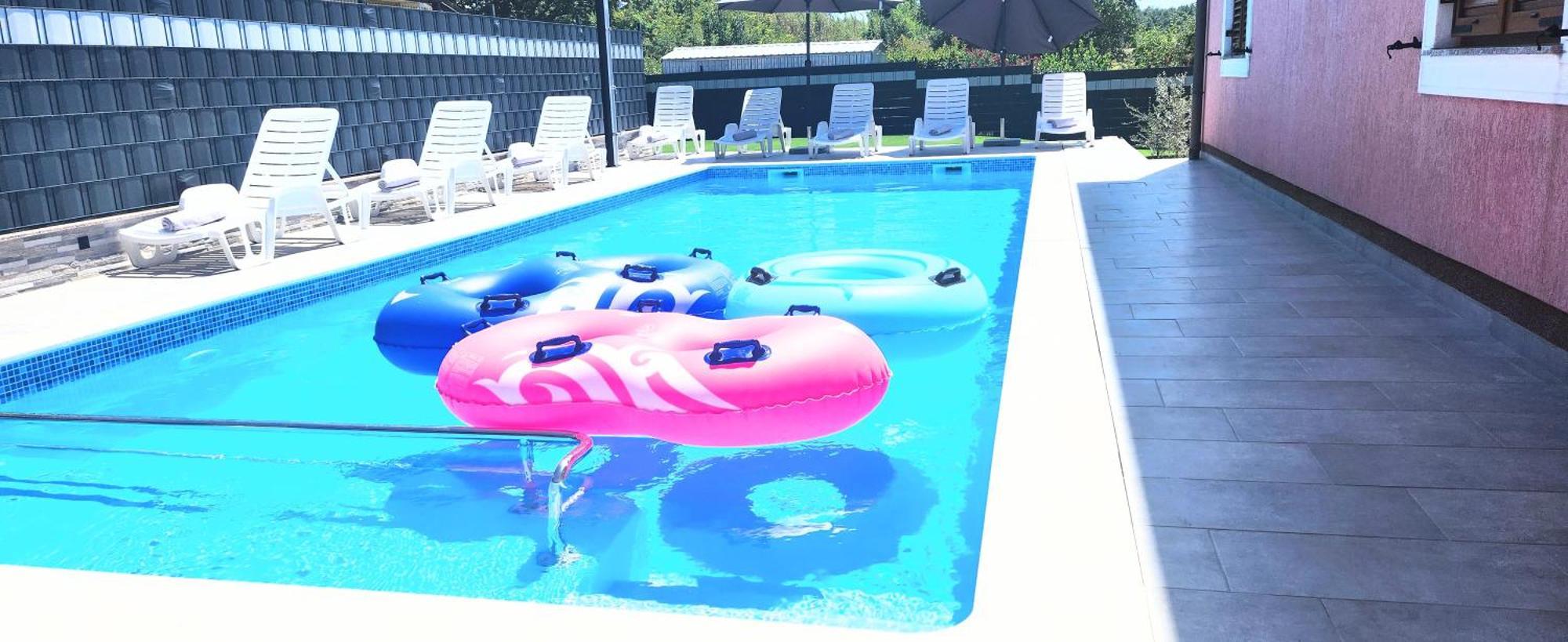 Apartmani Radmila Nova Vas  Luaran gambar