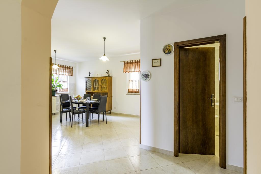 Apartmani Radmila Nova Vas  Luaran gambar